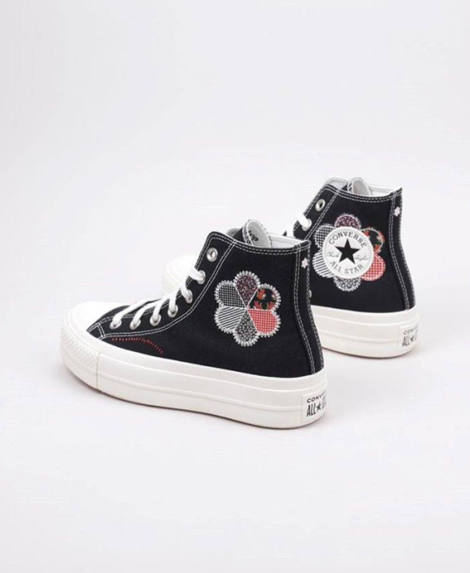Converse Chuck Taylor Lift High